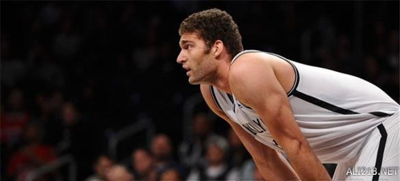 巴萨拒绝放人！吉罗纳想复制埃里克成功案例遭拒，卡萨斯留队发展